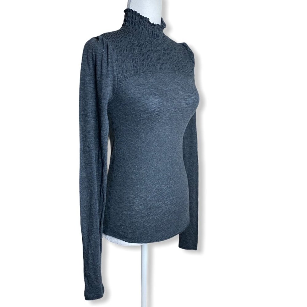 Free People Caroline Smocked Turtleneck Top Sz S - Picture 4 of 10